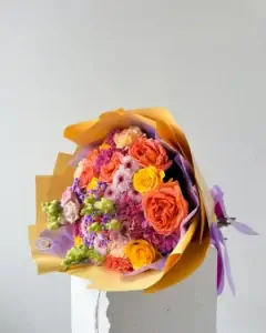 Barevná kytice květin 