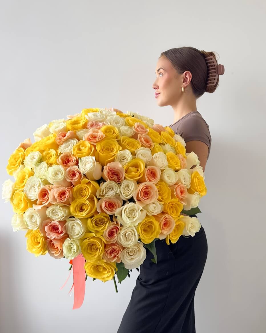 Luxusní kytice 101 růží v žlutých a krémových tónech