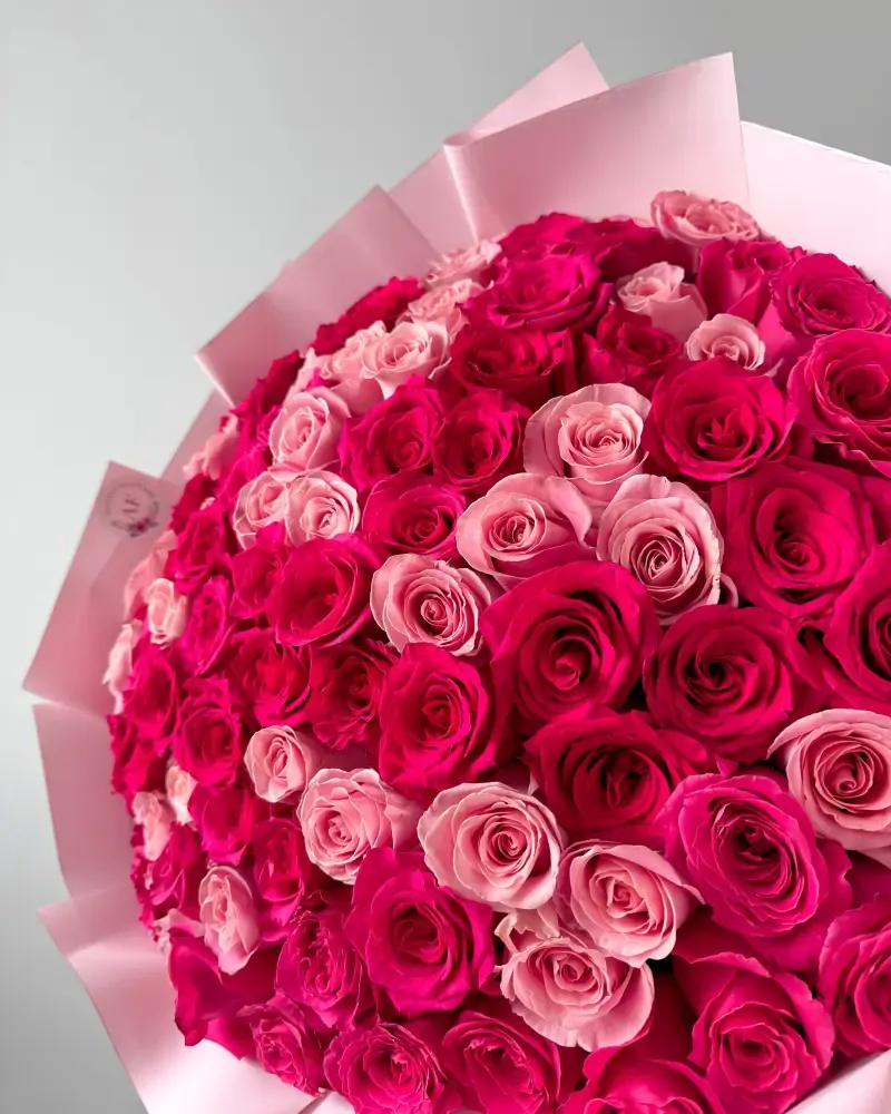 Kytice růžových růží MIX