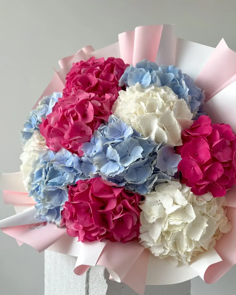 Kytice hortenzií #2 mix barev