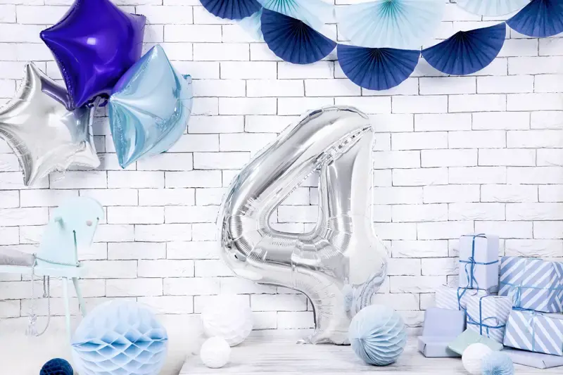 Foliový balónek číslice 4 stříbrná 86cm +HELIUM