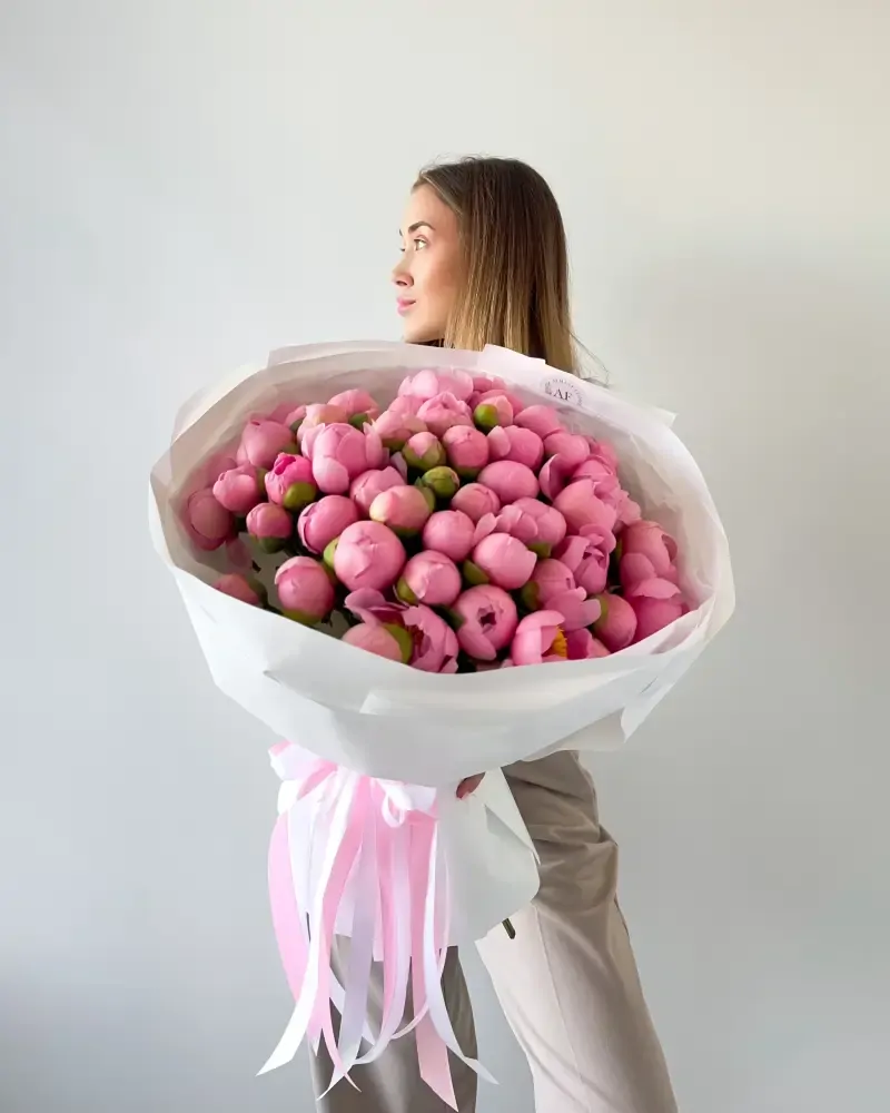 Kytice růžových pivoněk 51ks