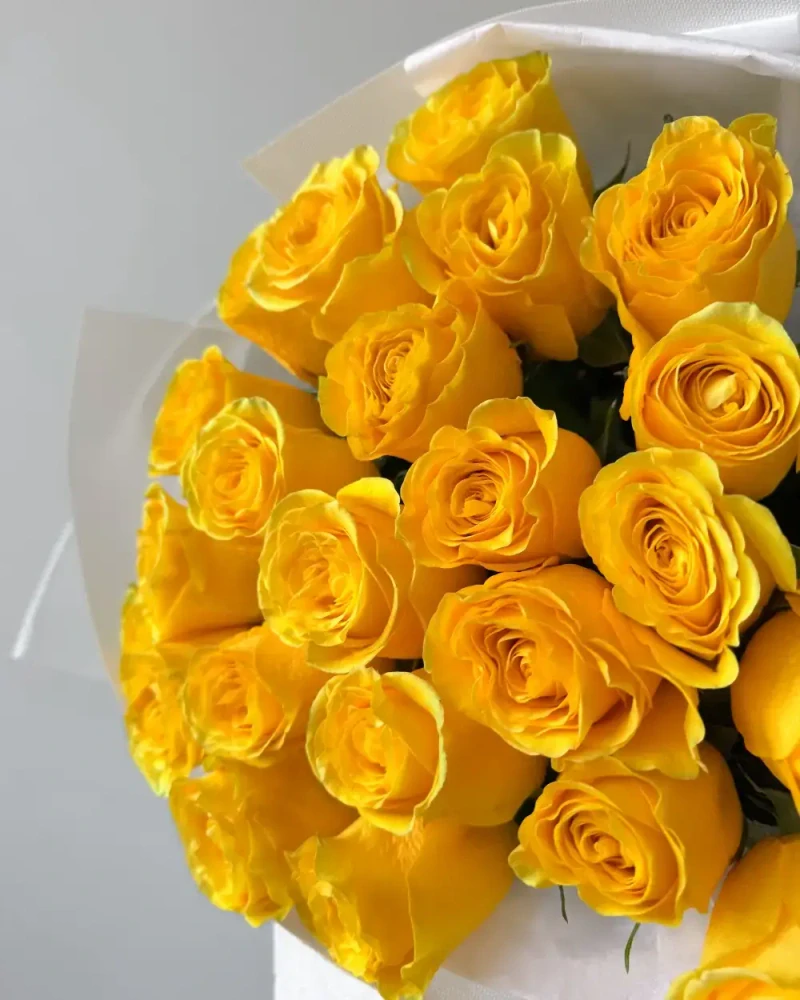 Kytice žlutých růží