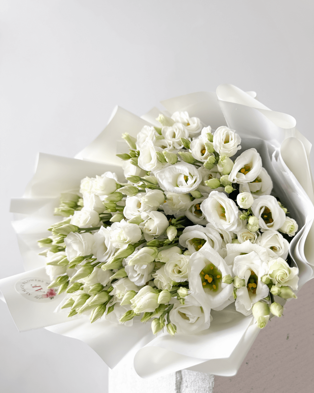 Kytice bílých eustom