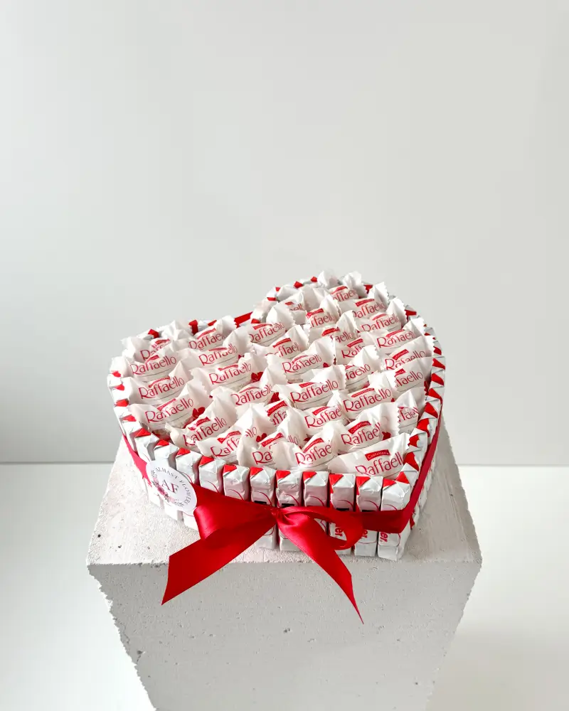 Sladký box Srdce Kinder a Raffaello