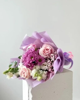 Jemná světle fialová kytice