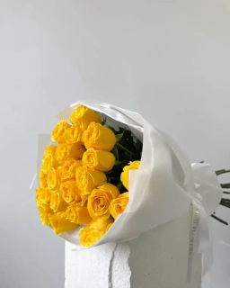Kytice žlutých růží